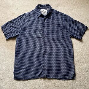 Vintage Silk Brand Circa 1969 Short Sleeve Shirt 100% Silk Geometric Black Large